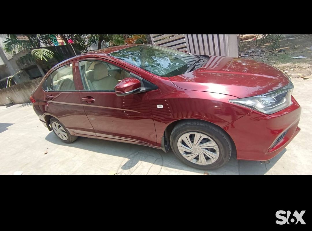 Honda City s-mt Used cars in Model-city